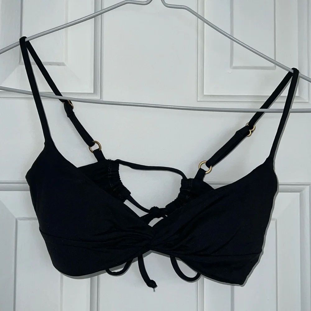 L*Space Ringo Bikini Top - Picture 3 of 4